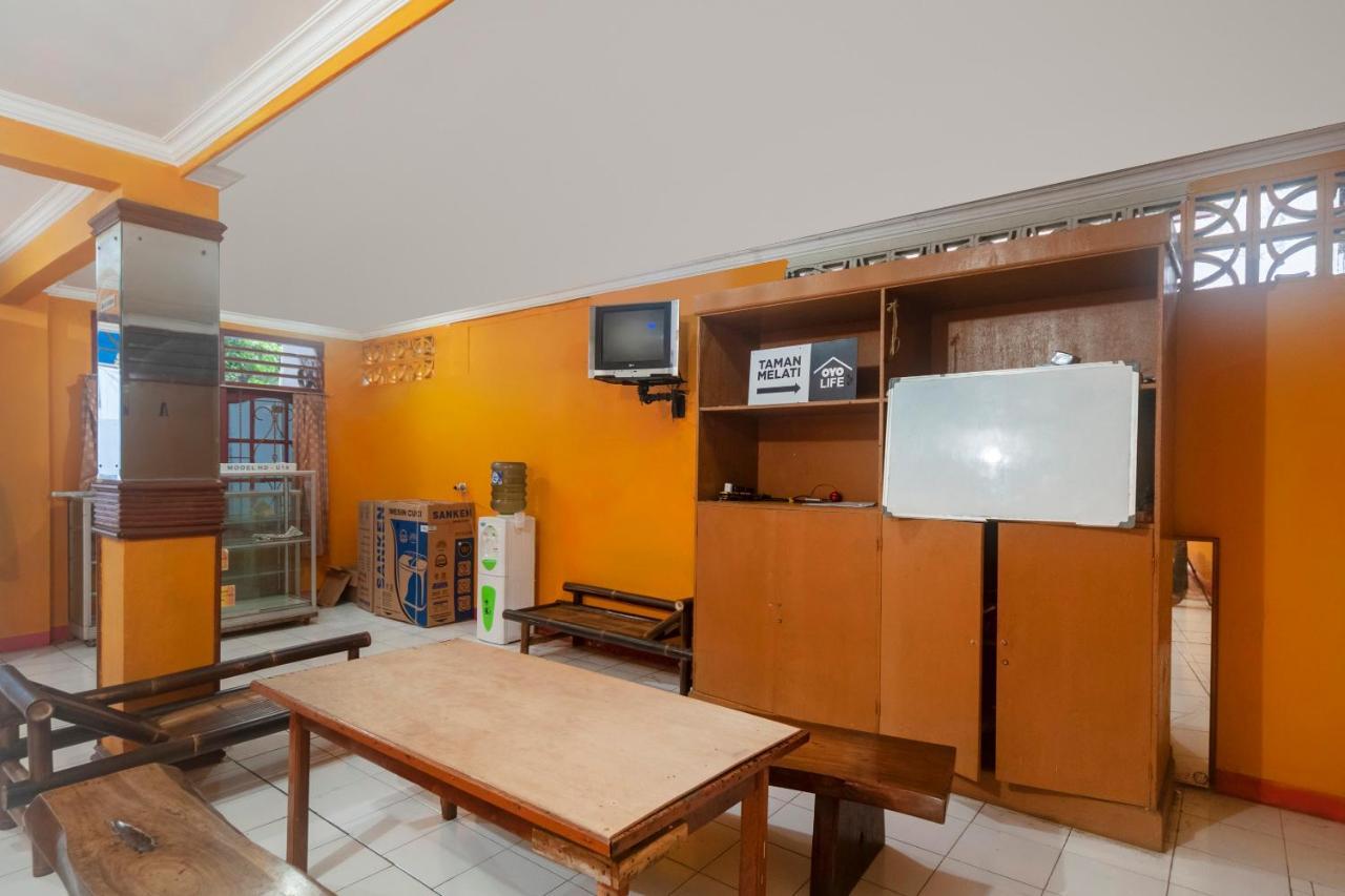 Oyo Life 3034 Taman Melati 호텔 데폭 외부 사진