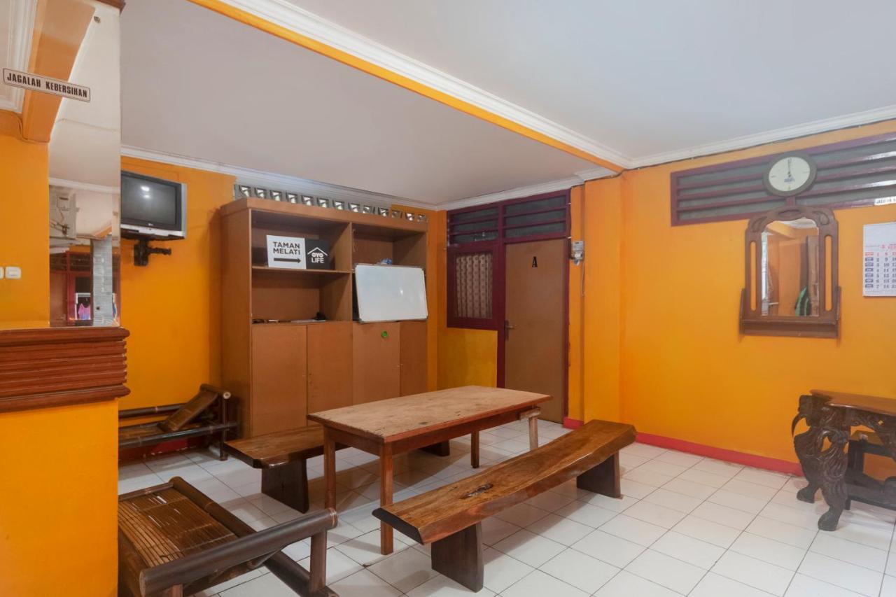 Oyo Life 3034 Taman Melati 호텔 데폭 외부 사진